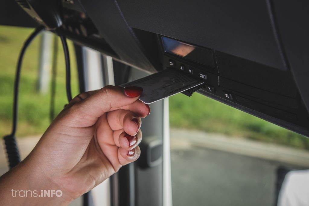 How to get your first tachograph card, or renew/replace your existing one