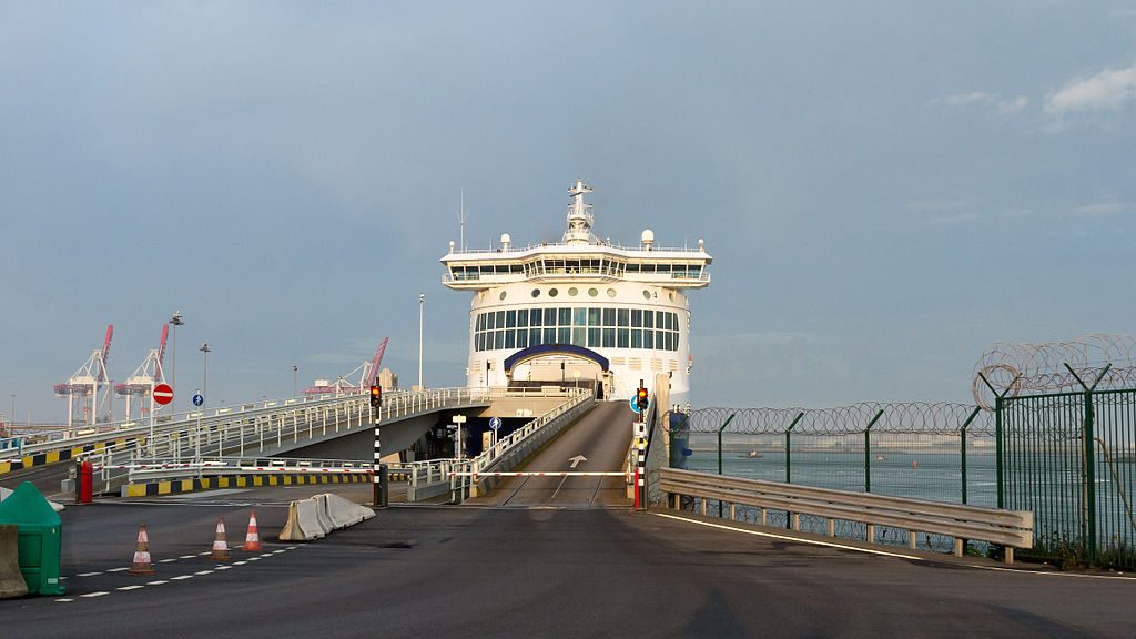 In case of no deal Brexit, the port in the north of France will have to be expanded