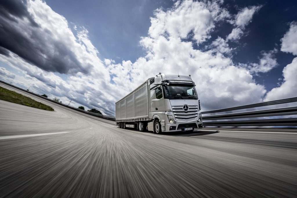 Nicht nur Daimler Truck wälzt steigende Kosten auf seine Kunden ab