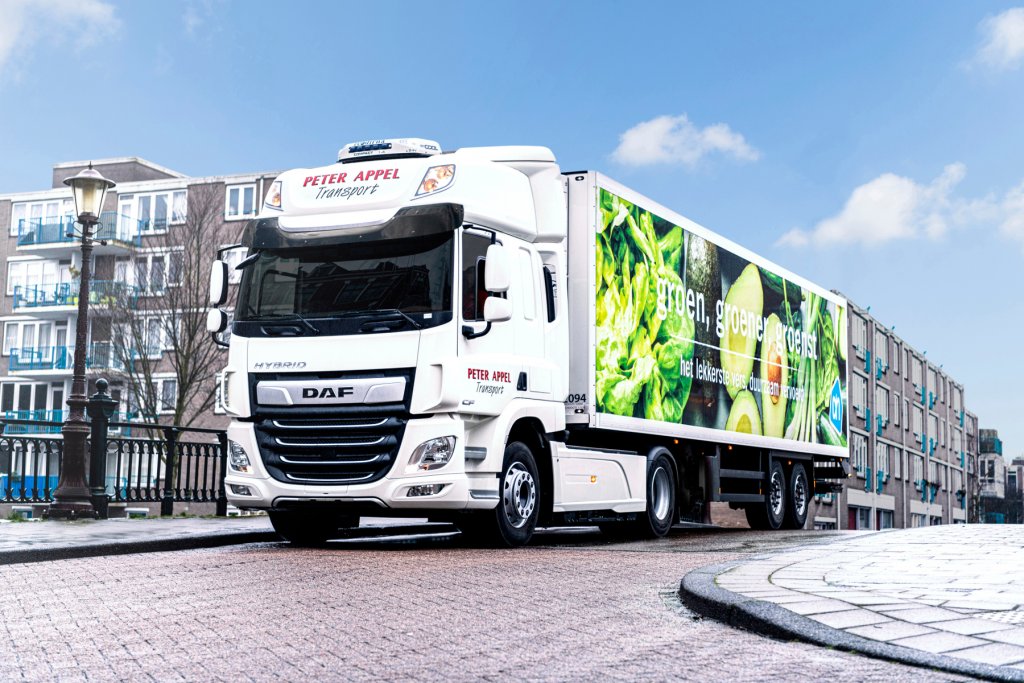 Road tests of the hybrid DAF truck. The Dutch supermarket supplier will give it a try