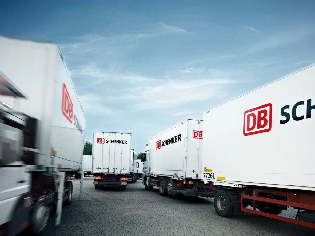 Spekulációk a DB Schenker eladásával kapcsolatban. Vajon a DSV elcsábul, és létrejön az abszolút logisztikai óriás?