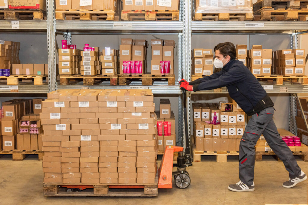 Gebrüder Weiss übernimmt E-Fulfillment für die Mibelle Group