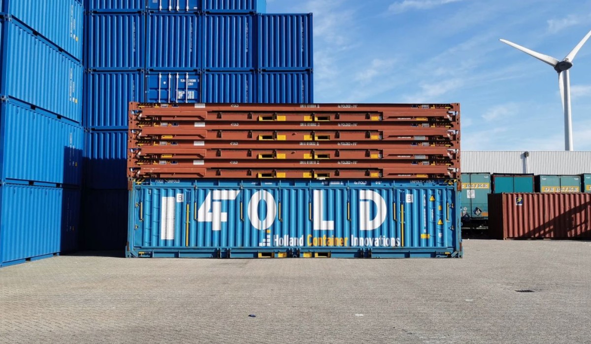 collapsible shipping containers