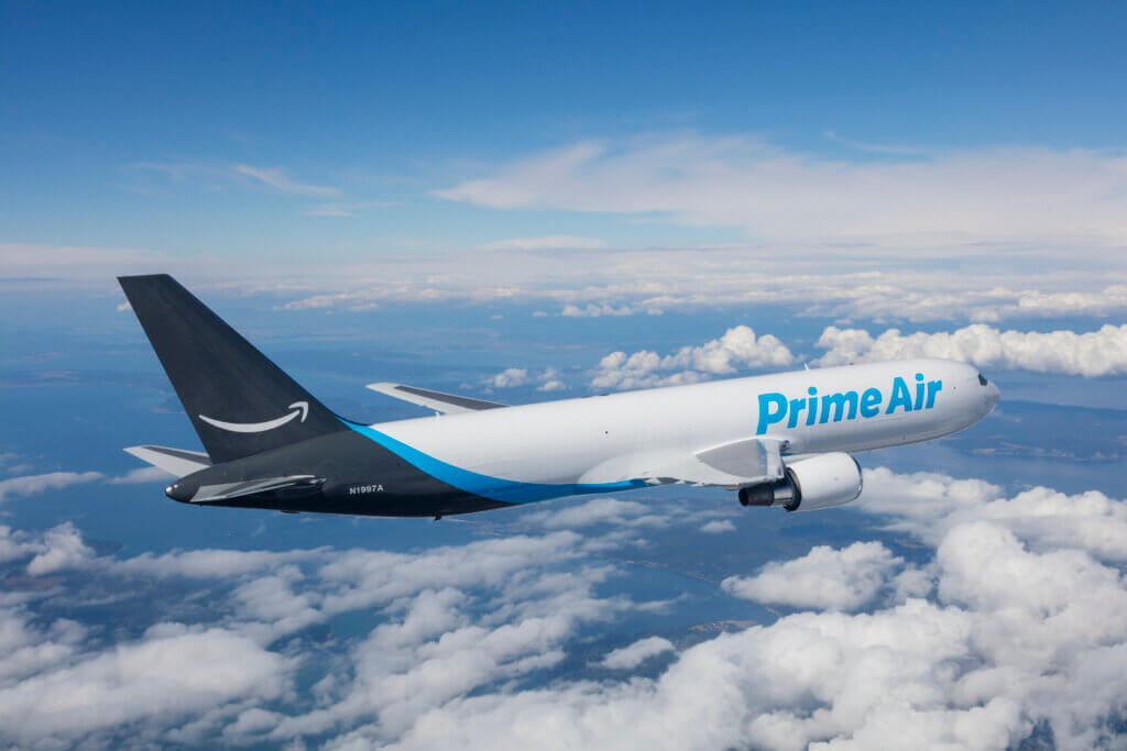 Amazon investiert in Langstrecken Frachtflugzeuge