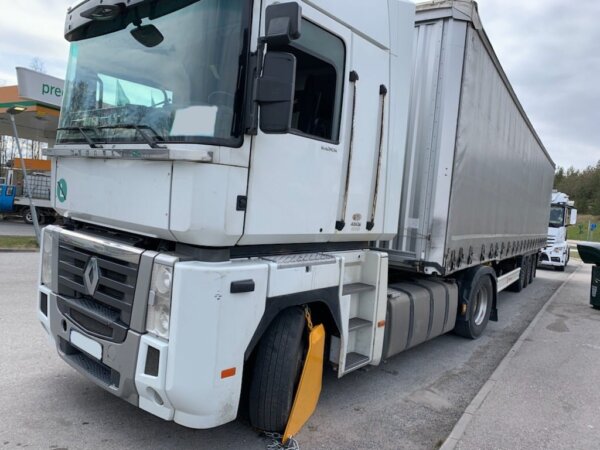 Suedia aplica cele mai mari amenzi din UE transportatorilor ai căror șoferi nu dețin documentația af