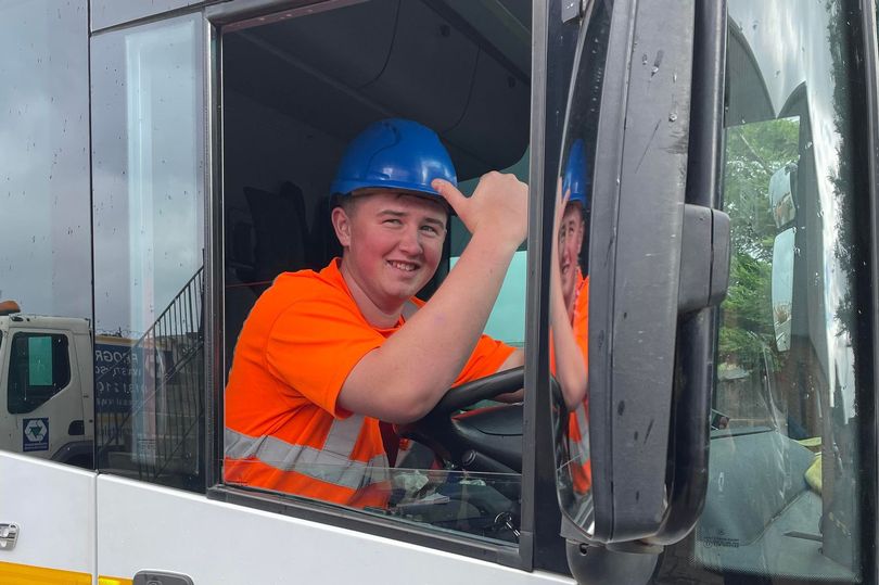 Youngest HGV driver in the UK begins driving for Edinburgh firm