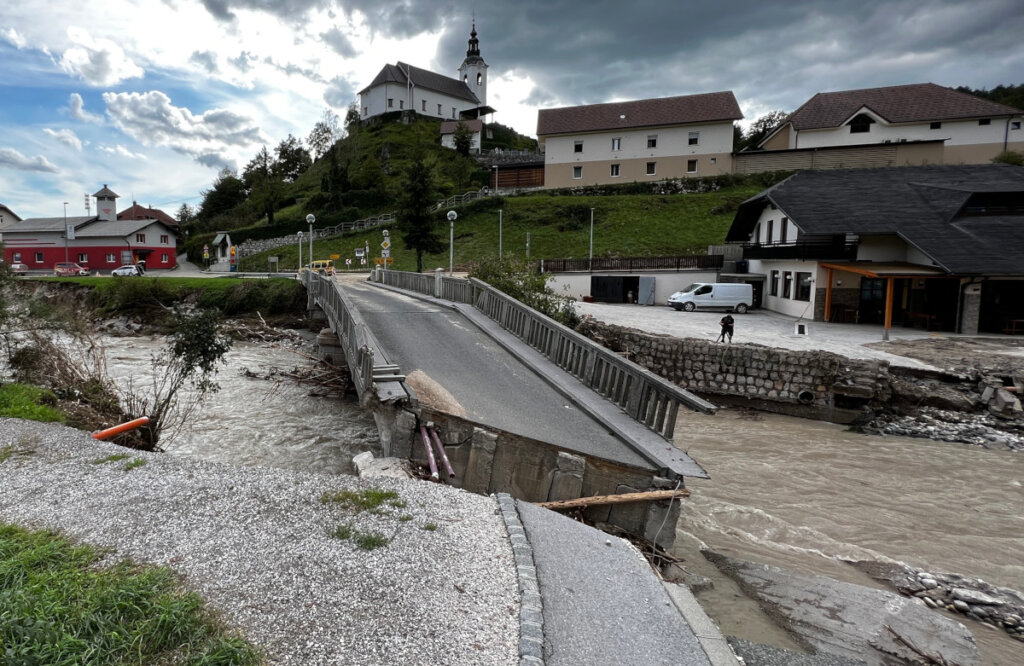 FIGYELEM! Szlovéniában visszavonták a mai kamionstopot