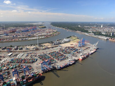 Port w Hamburgu przejdzie modernizację za 1,1 mld euro