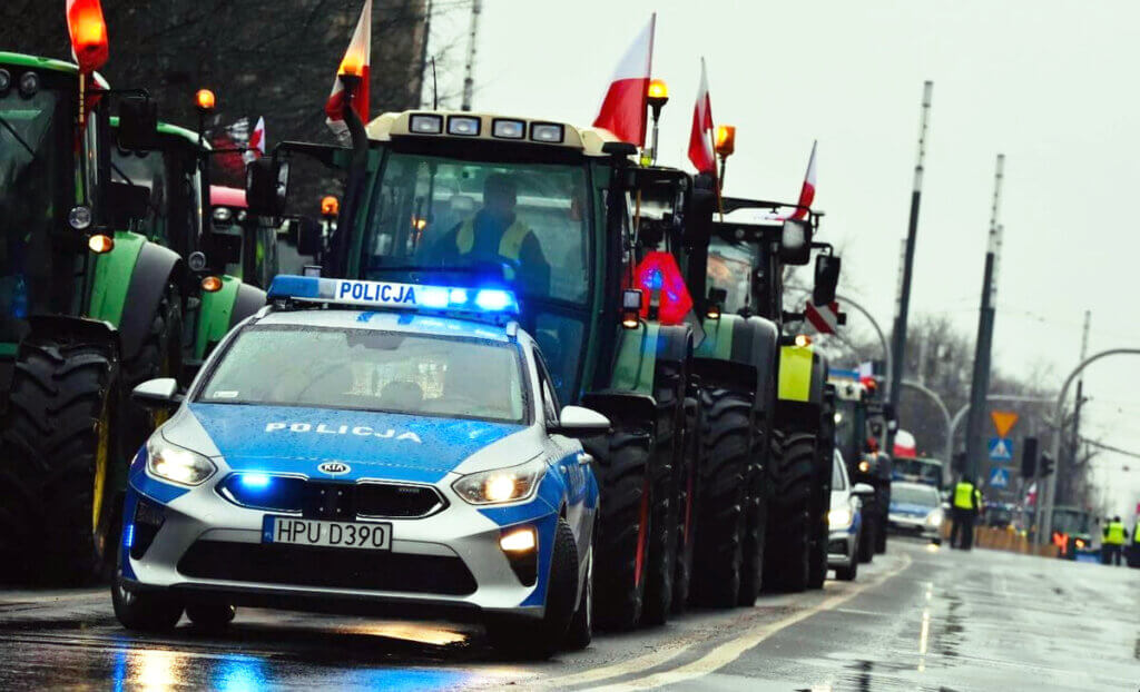 [AKTUALIZACJA] W nowy tydzień transport wejdzie z rolniczą blokadą ważnej autostrady