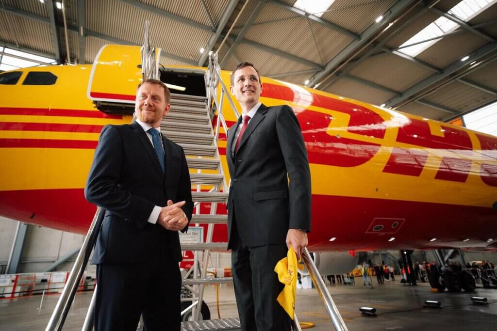 DHL verlängert Rahmenvertrag mit Mitteldeutsche Flughafen AG
