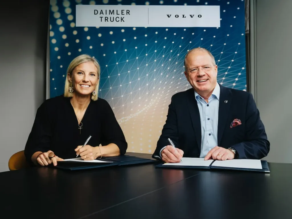 Daimler Truck und Volvo bündeln erneut ihre Kräfte, diesmal in Sachen Software