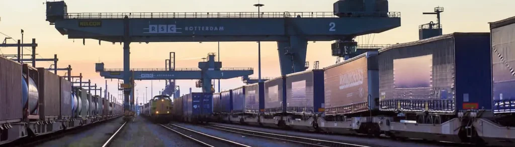 Rotterdam–München: Sattelauflieger fahren jetzt per Bahn nach Süddeutschland