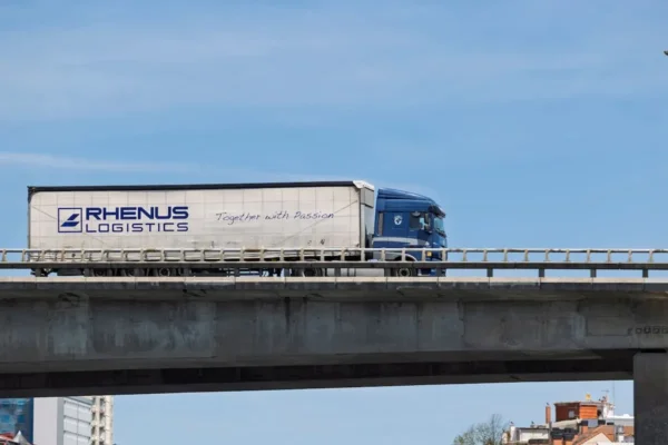 Italien ermittelt: Logistiker wegen illegaler Praktiken angeklagt