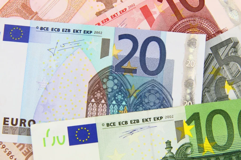 Salariul minim din Germania va crește drastic. Sectorul transportului avertizează asupra creșterii costurilor și pierderii locurilor de muncă