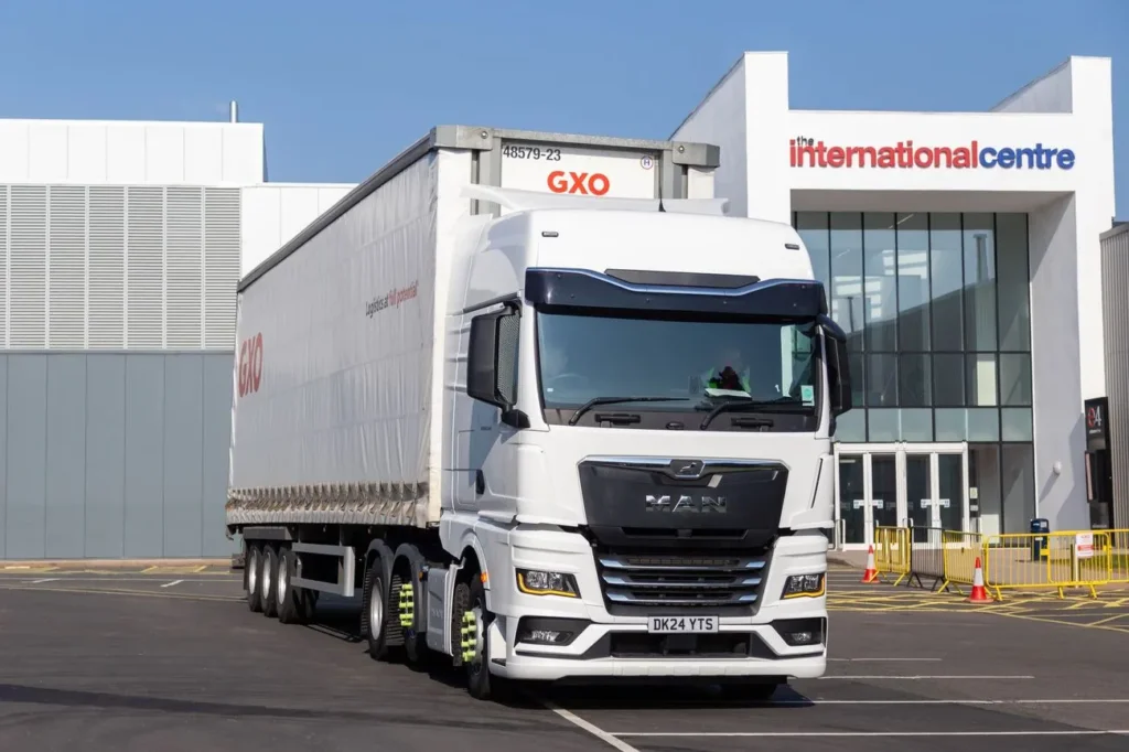 Sky Italia affida a GXO la logistica dei suoi dispositivi: distribuzione da Colleferro per oltre un milione di prodotti