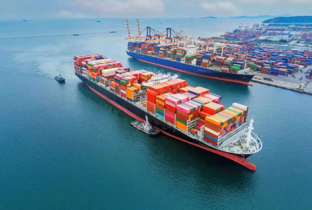 Commercio in difesa. Come i dazi destabilizzano le catene globali di approvvigionamento