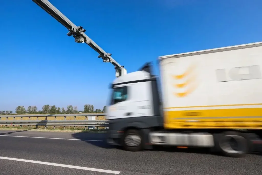 W ten weekend wchodzą w życie zmiany w systemie opłat drogowych od ciężarówek. Sprawdź, czy jesteś gotowy