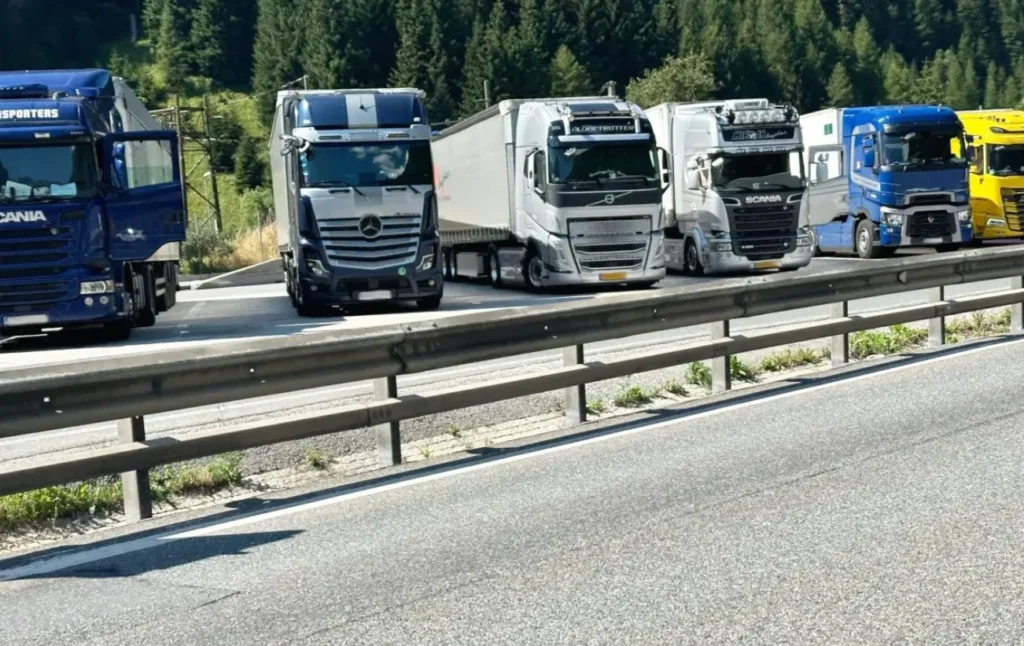 Prohibiciones de circulación de camiones en agosto