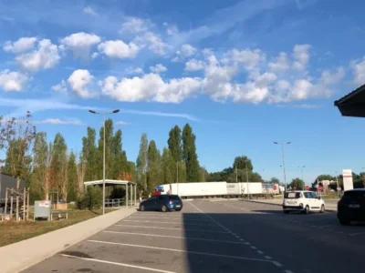 Teherautó-forgalmi korlátozások augusztusban