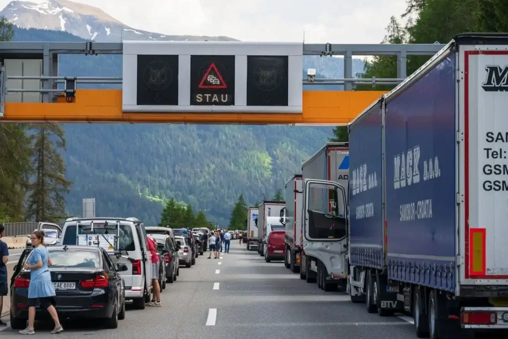 Trafic intens pe autostrăzile din Germania: pe 1 august sunt așteptate ambuteiaje uriașe