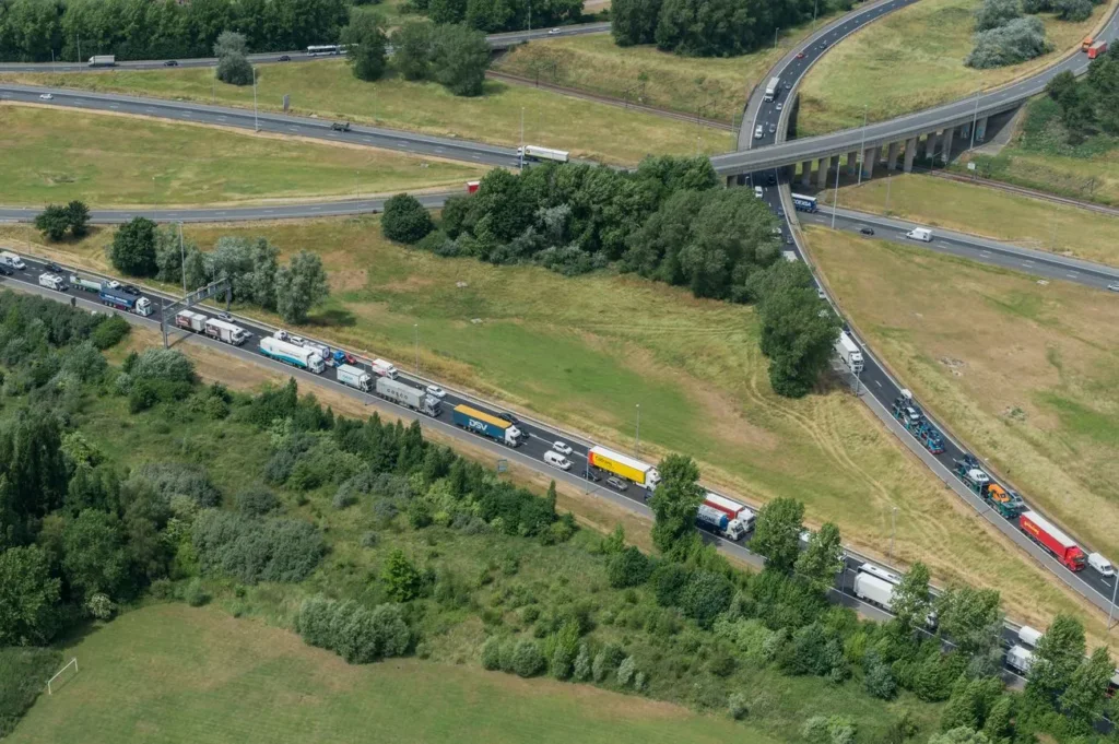 Naktiniai darbai Antverpeno aplinkkelyje. Vairuotojai turi pasiruošti nepatogumams
