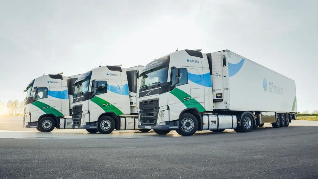 „Girteka“ investuoja 173 mln. Eur į transporto parką: iki 8 tūkst. vilkikų ir puspriekabių iki 2026 metų