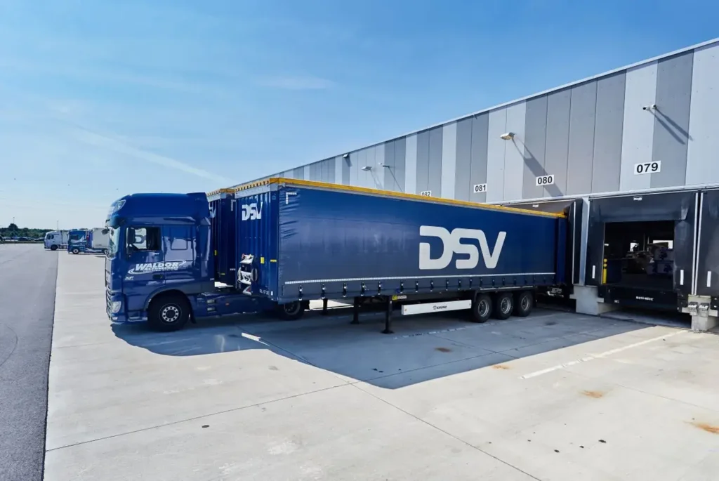 Redresare prudentă a operatorilor logistici. Veniturile cresc, dar marjele rămân sub presiune