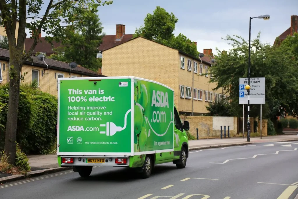 UK extends plug-in van and lorry grant until 2027