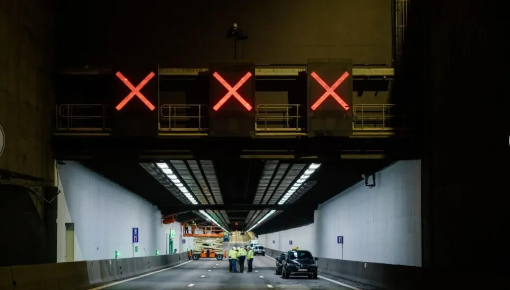 Éjszakai munkák az antwerpeni körgyűrűn. Számítsanak fennakadásokra!