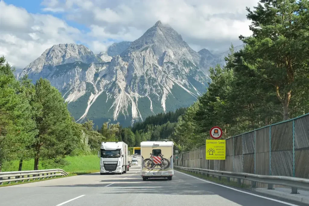 Austria: i divieti ai camion da segnare in agenda per il 2026