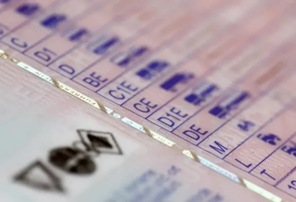 Vokietija lengvina užsienio vilkikų vairuotojų įdarbinimą
