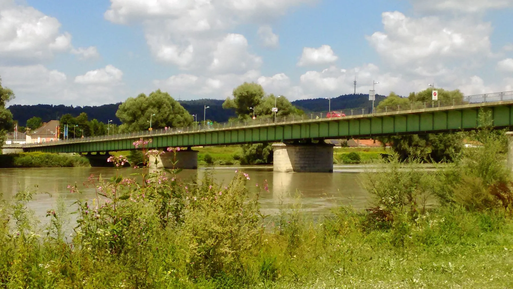 Austria închide temporar podul de frontieră Braunau–Simbach: acces blocat până la 1 iulie