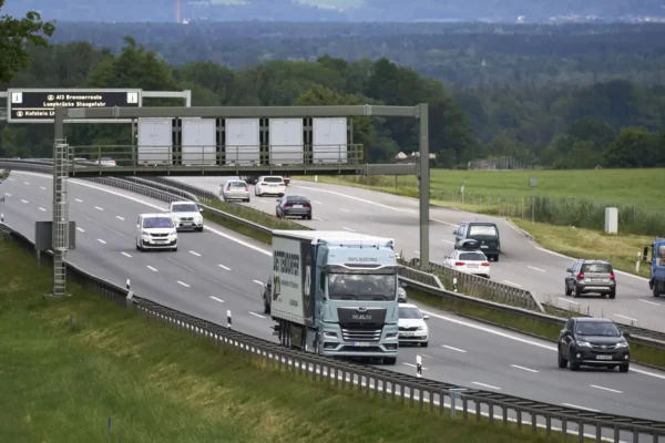 Grüner Brenner: Können E-Lkw den Alpenkorridor schon vor 2032 entlasten?