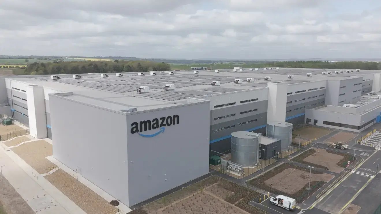 Amazon to open £500m UK cross-dock hub handling 20m items a week