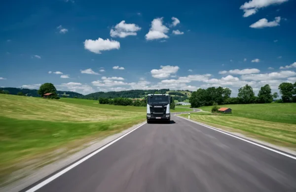 Scania refuerza su apuesta por el camión eléctrico con una inversión en Angers
