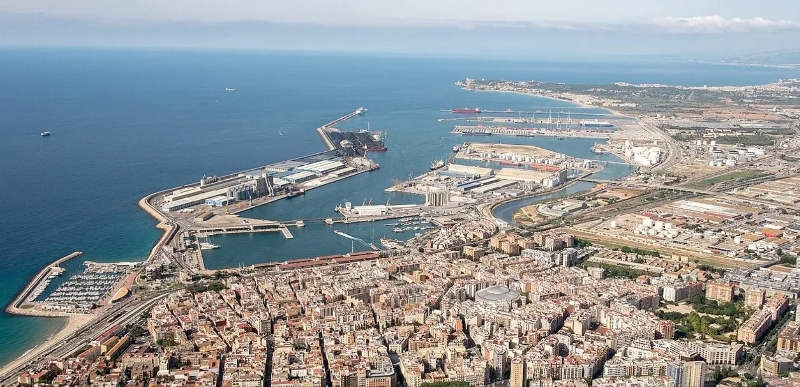 COSCO apuesta por Tarragona con una inversión de más de 116 millones de euros y refuerza su red logística en la Península Ibérica
