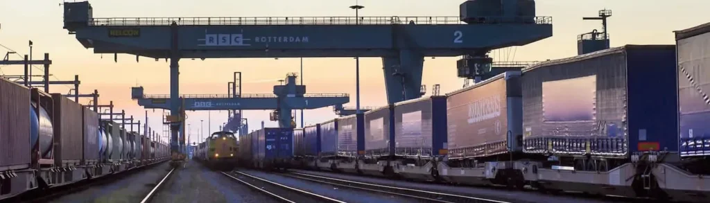 Naczepy z Rotterdamu do Monachium wjechały na tory. Nowy korytarz intermodalny już działa