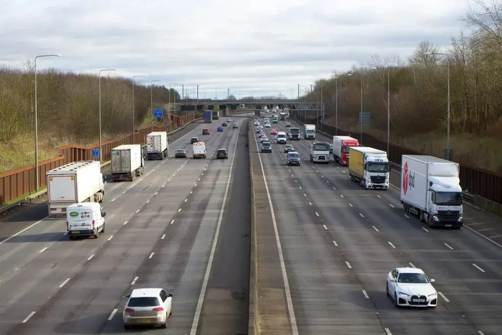 Rising fuel costs help push 39-year haulier to close