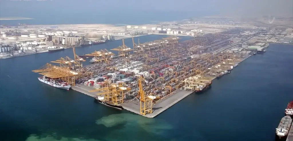 New UAE port planned to bypass Strait of Hormuz 